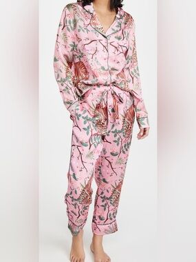 Karen Mabon tiger blossom luxe satin pajama set NWT SZ L